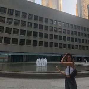 Meet your Posher, Ina